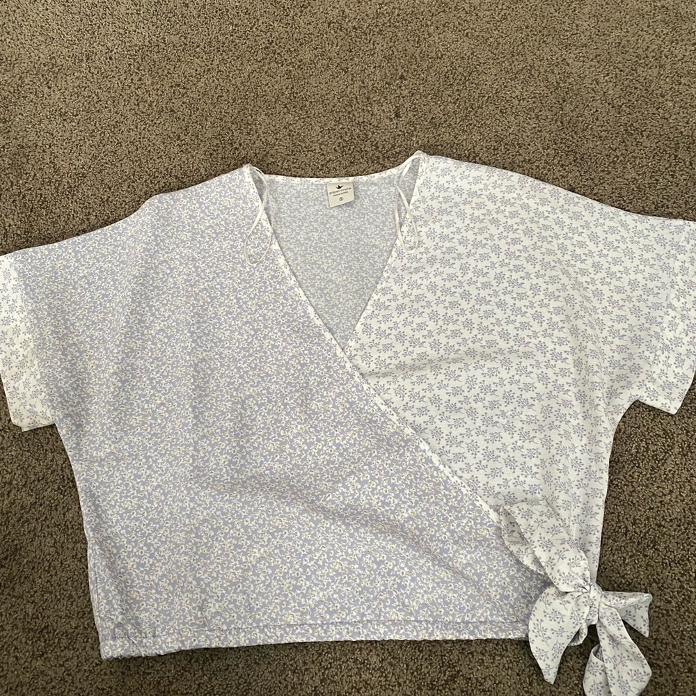 Floral purple cross tie tshirt